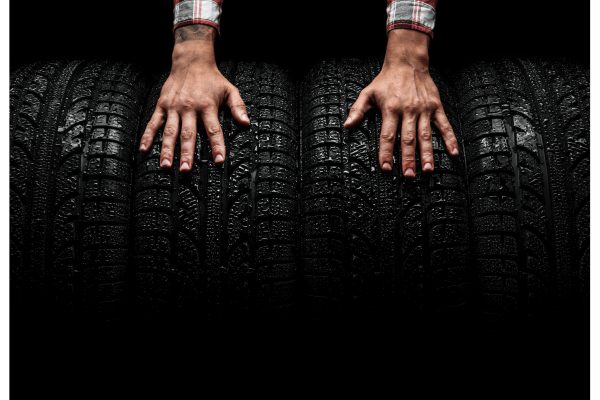 6 Telltale Signs That It’s Time for New Tires