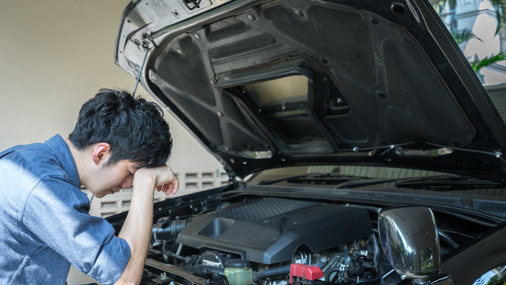 4 Dangers Of DIY Auto-Repair - Mobile Auto Service