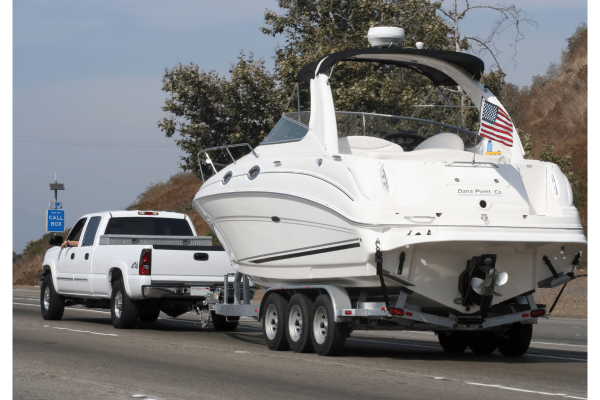 Discover the Ultimate Convenience: Why Choose a Mobile Mechanic for Your Boat Season